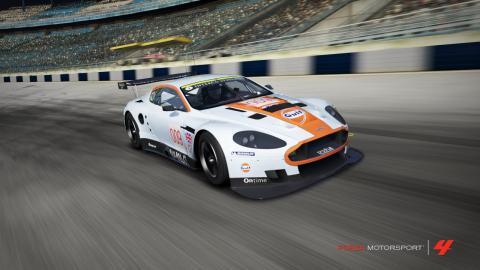 Aston Martin DBR9 at the super speedway.jpg